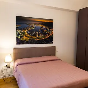 Cristoforo Colombo Apartment