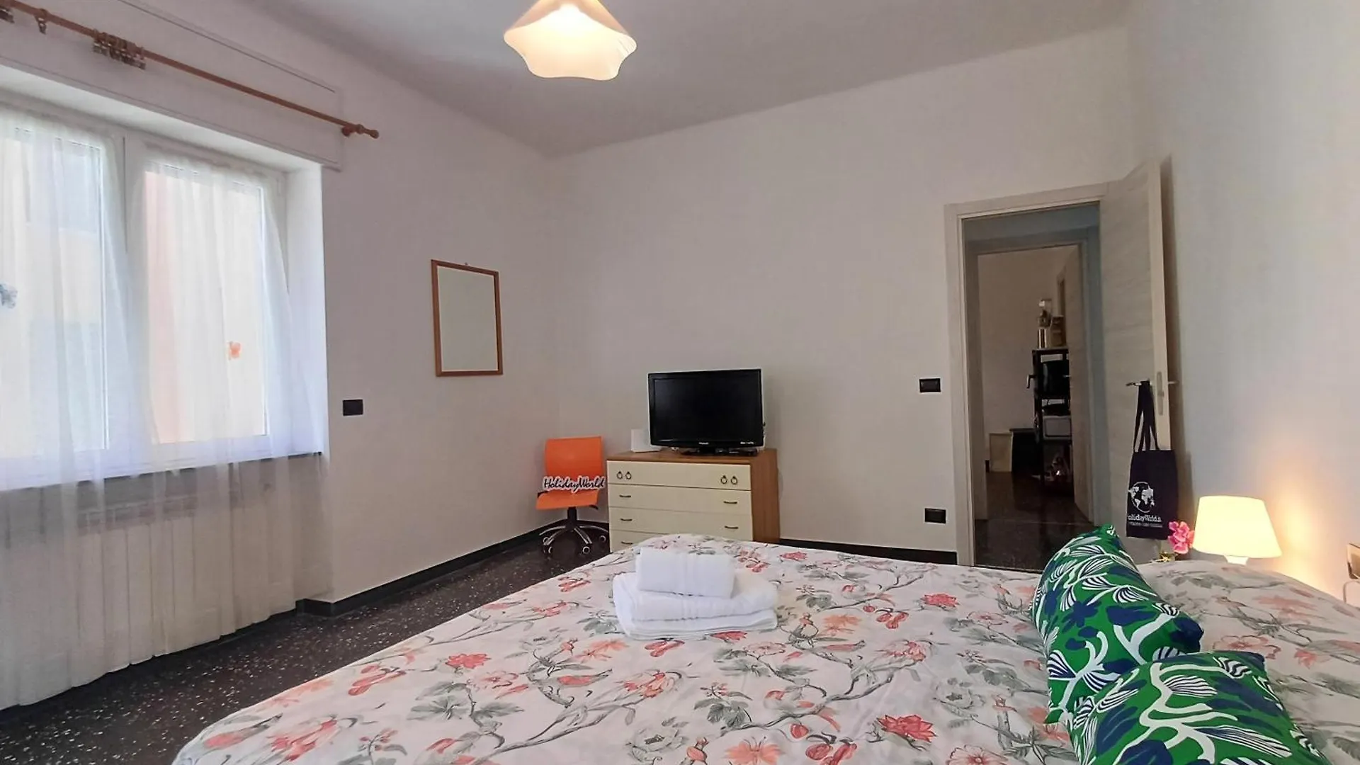 Utri House By Holiday World Genoa Apartment