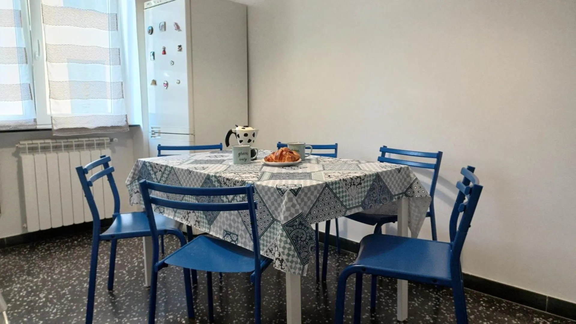 Utri House By Holiday World Genoa 0*,  Italy